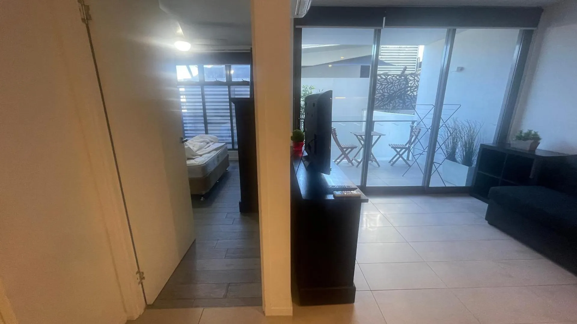 Spacious 2 Bedroom Apartment In Central Brisbane